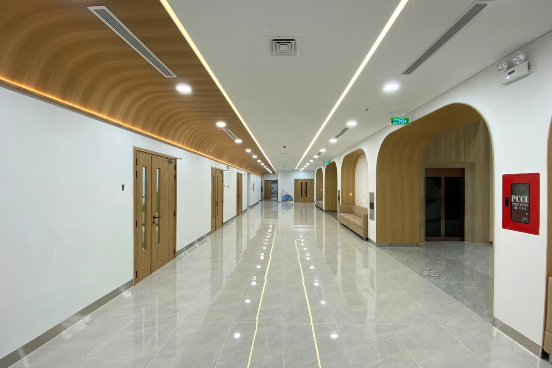 Khu khám bệnh VIP được thiết kế và thi công bởi TECO