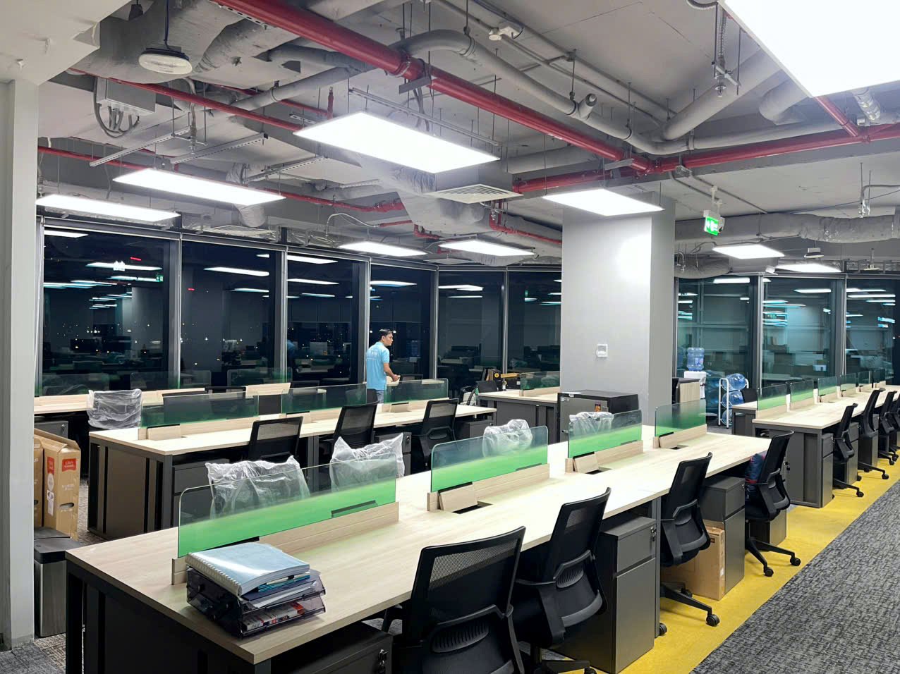Cải tạo văn phòng ngân hàng OCB hoàn thiện tại tòa nhà Hallmark