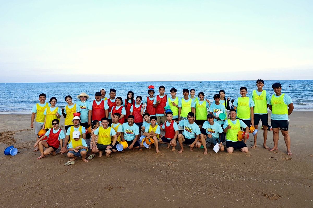 Tập thể nhân viên TECO trong chuyến team building